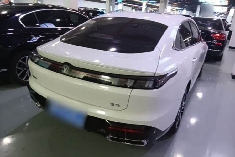 Used CHANGAN Eado 2026 Model, Fourth Generation, 1.5T 500Bar Smart Enjoyment Edition Rear Right 45 Deg