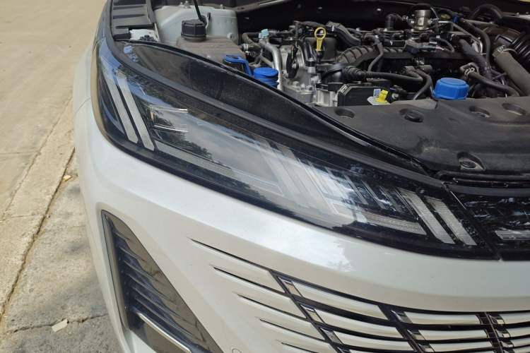 Used CHANGAN Eado 2026 Model, Fourth Generation, 1.5T 500Bar Enjoyment Edition Right Front Headlight