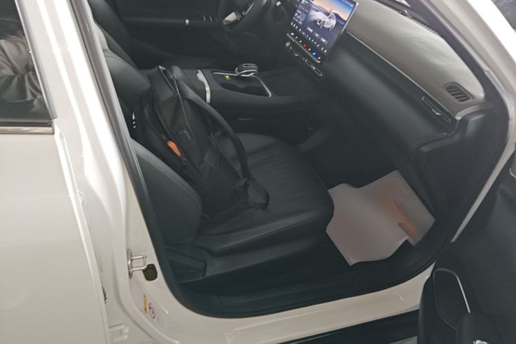 Used CHANGAN Eado 2026 Model, Fourth Generation, 1.5T 500Bar Smart Enjoyment Edition Right Front Seat