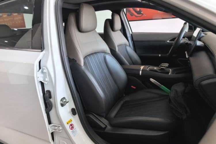Used CHANGAN Eado 2026 Model, Fourth Generation, 1.5T 500Bar Smart Enjoyment Edition Right Front Seat