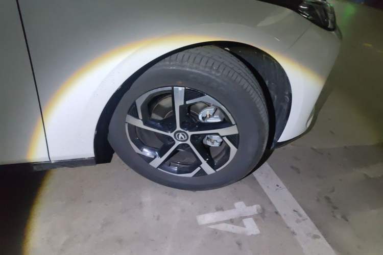 Used CHANGAN Eado 2026 Model, Fourth Generation, 1.5T 500Bar Dynamic Enjoyment Edition Right Front Wheel Hub