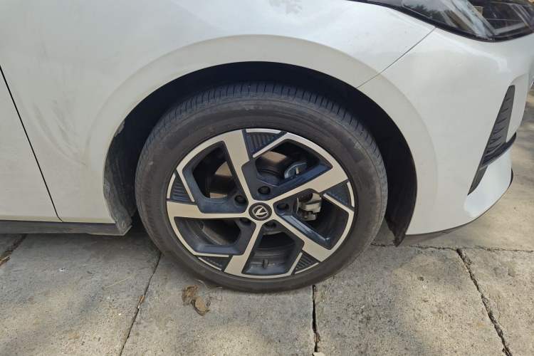 Used CHANGAN Eado 2026 Model, Fourth Generation, 1.5T 500Bar Enjoyment Edition Right Front Wheel Hub