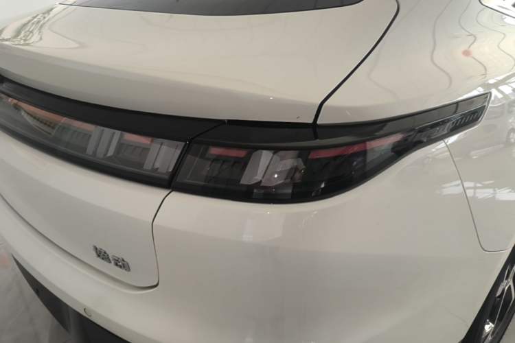 Used CHANGAN Eado 2026 Model, Fourth Generation, 1.5T 500Bar Dynamic Enjoyment Edition Right Rear Taillight