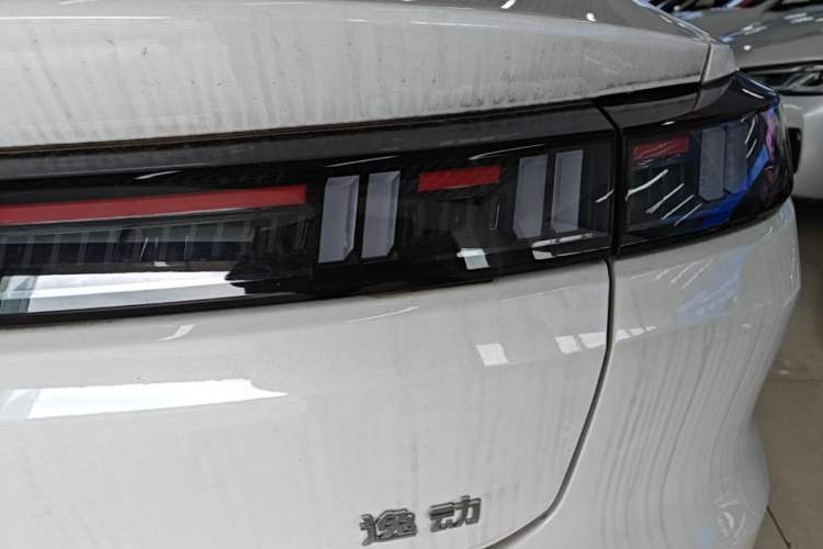 Used CHANGAN Eado 2026 Model, Fourth Generation, 1.5T 500Bar Enjoyment Edition Right Rear Taillight