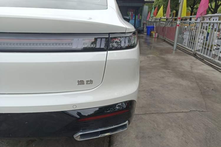 Used CHANGAN Eado 2026 Model, Fourth Generation, 1.5T 500Bar Enjoyment Edition Right Rear Taillight