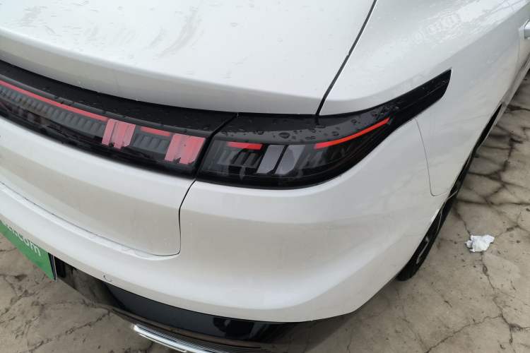 Used CHANGAN Eado 2026 Model, Fourth Generation, 1.5T 500Bar Enjoyment Edition Right Rear Taillight