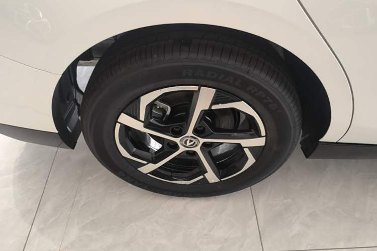 Used CHANGAN Eado 2026 Model, Fourth Generation, 1.5T 500Bar Dynamic Enjoyment Edition Right Rear Wheel Hub