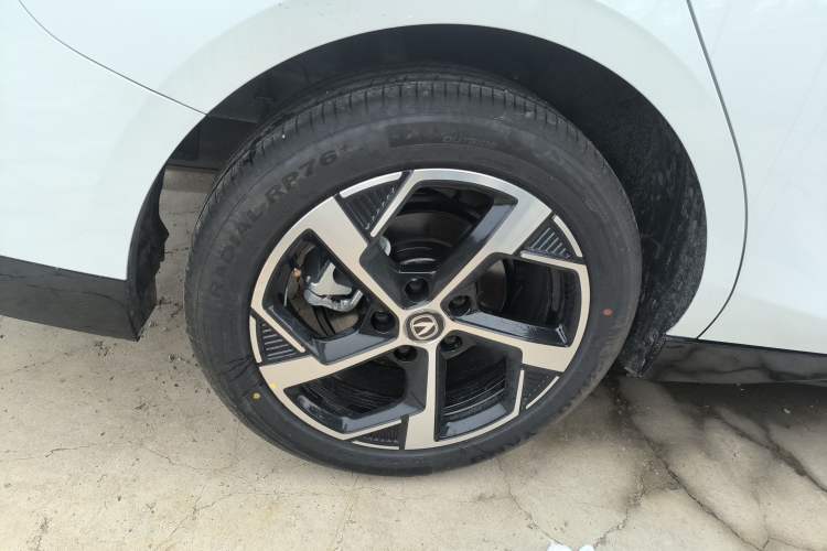 Used CHANGAN Eado 2026 Model, Fourth Generation, 1.5T 500Bar Enjoyment Edition Right Rear Wheel Hub