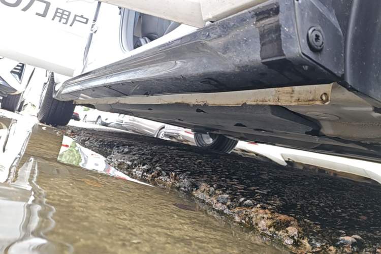 Used CHANGAN Eado 2026 Model, Fourth Generation, 1.5T 500Bar Smart Enjoyment Edition Right Side Sill