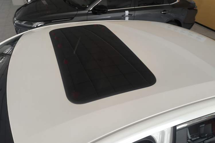 Used CHANGAN Eado 2026 Model, Fourth Generation, 1.5T 500Bar Dynamic Enjoyment Edition Roof