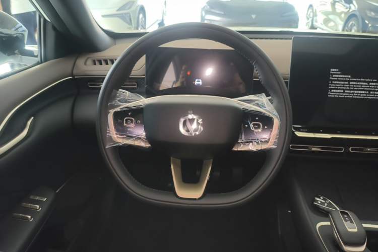 Used CHANGAN Eado 2026 Model, Fourth Generation, 1.5T 500Bar Dynamic Enjoyment Edition Steering Wheel
