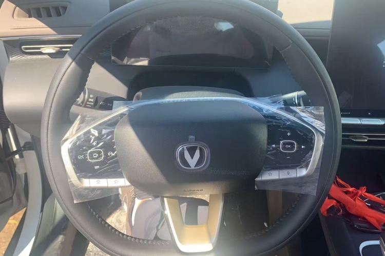 Used CHANGAN Eado 2026 Model, Fourth Generation, 1.5T 500Bar Enjoyment Edition Steering Wheel