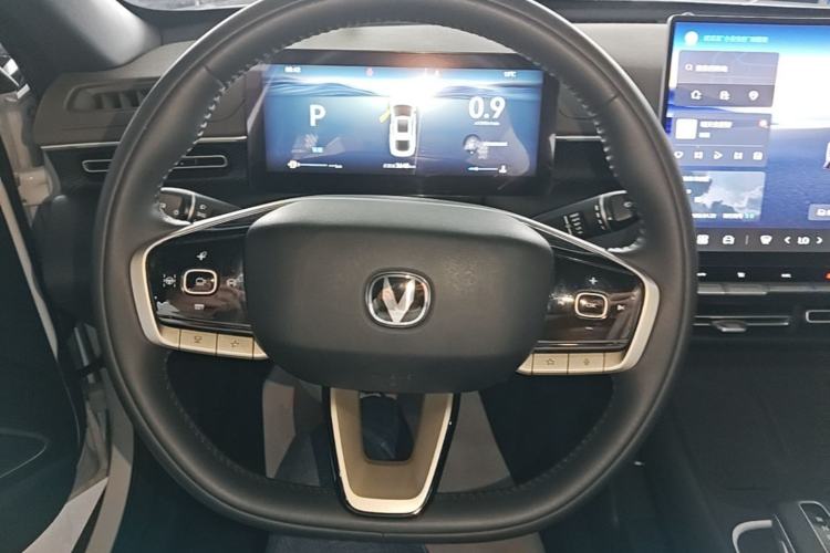 Used CHANGAN Eado 2026 Model, Fourth Generation, 1.5T 500Bar Smart Enjoyment Edition Steering Wheel