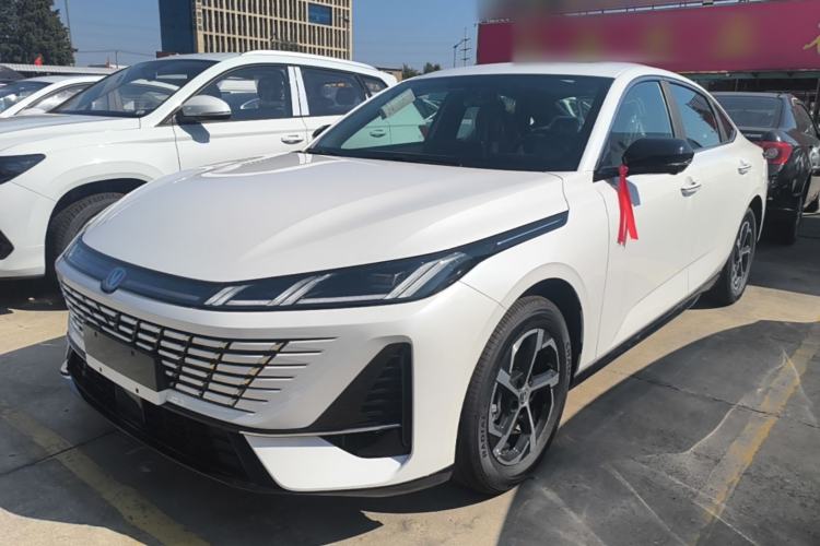 CHANGAN Eado 2026 Model, Fourth Generation, 1.5T 500Bar Dynamic Enjoyment Edition