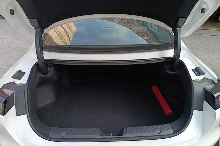Used CHANGAN Eado 2026 Model, Fourth Generation, 1.5T 500Bar Smart Enjoyment Edition Trunk