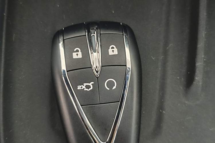 Used CHANGAN Eado 2026 Model, Fourth Generation, 1.5T 500Bar Dynamic Enjoyment Edition Vehicle Key