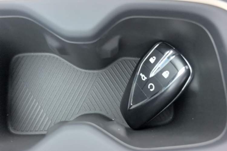 Used CHANGAN Eado 2026 Model, Fourth Generation, 1.5T 500Bar Dynamic Enjoyment Edition Vehicle Key