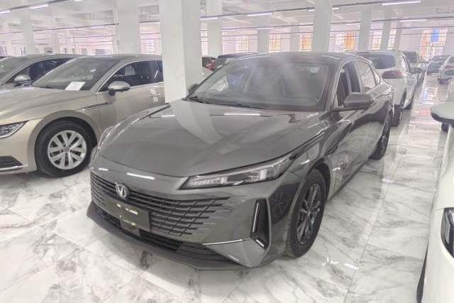 CHANGAN Eado DD 2023 Blue Whale NE 1.5T GDI DCT Luxury Edition de segunda mano
