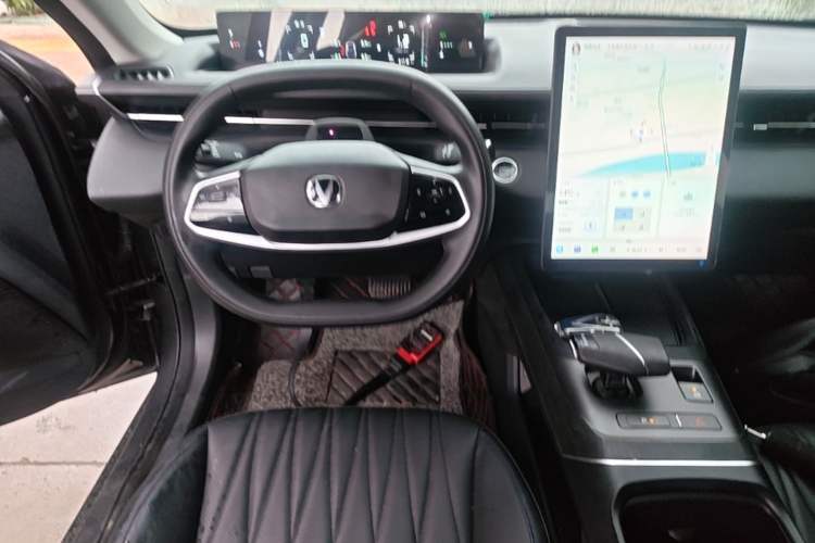 Used CHANGAN Eado DD 2023 Blue Whale NE 1.5T GDI DCT Navigation Model Audio And AC Panel