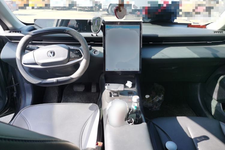 Used CHANGAN Eado DD 2023 Blue Whale NE 1.5T GDI DCT Enjoy Edition Center Console