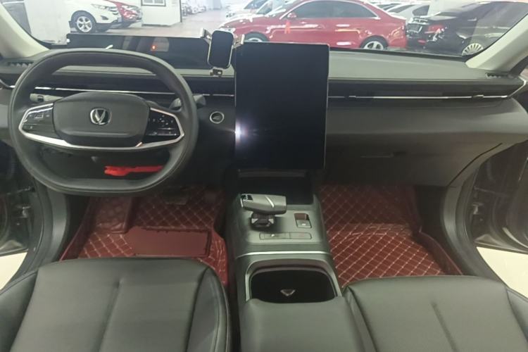 Used CHANGAN Eado DD 2023 Blue Whale NE 1.5T GDI DCT Enjoy Edition Center Console