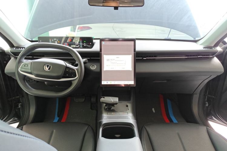 Used CHANGAN Eado DD 2023 Blue Whale NE 1.5T GDI DCT Luxury Edition Center Console