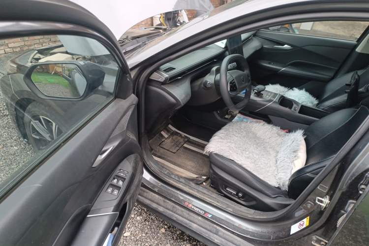 Used CHANGAN Eado DD 2023 Blue Whale NE 1.5T GDI DCT Navigation Model Driver Seat