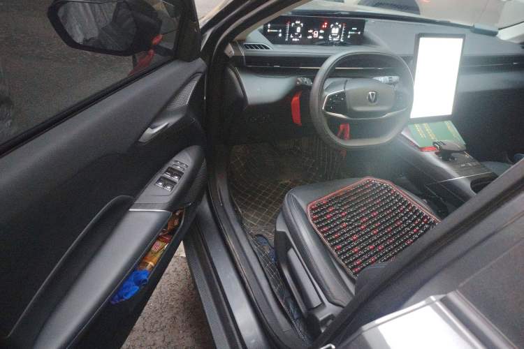 Used CHANGAN Eado DD 2023 Blue Whale NE 1.5T GDI DCT Luxury Edition Driver Seat