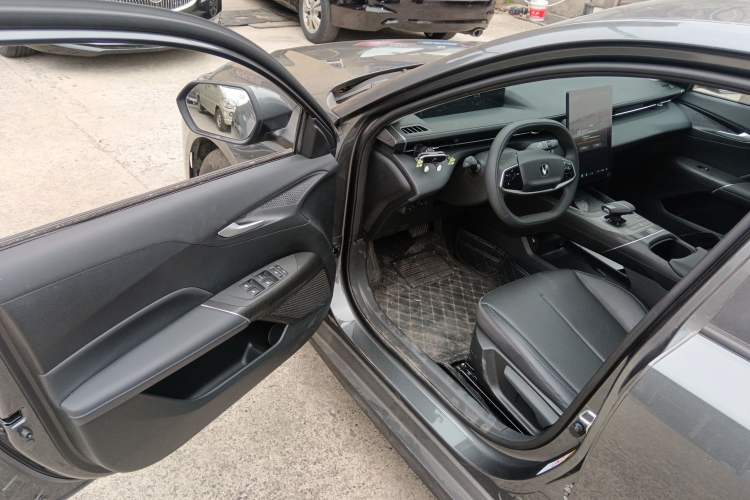 Used CHANGAN Eado DD 2023 Blue Whale NE 1.5T GDI DCT Luxury Edition Driver Seat