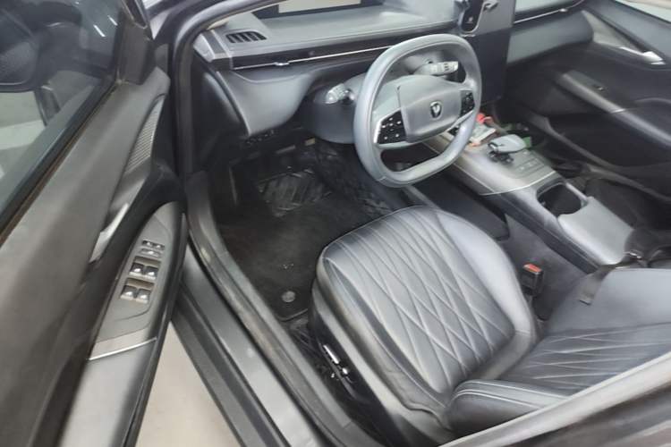 Used CHANGAN Eado DD 2023 Blue Whale NE 1.5T GDI DCT Flagship Model Driver Seat