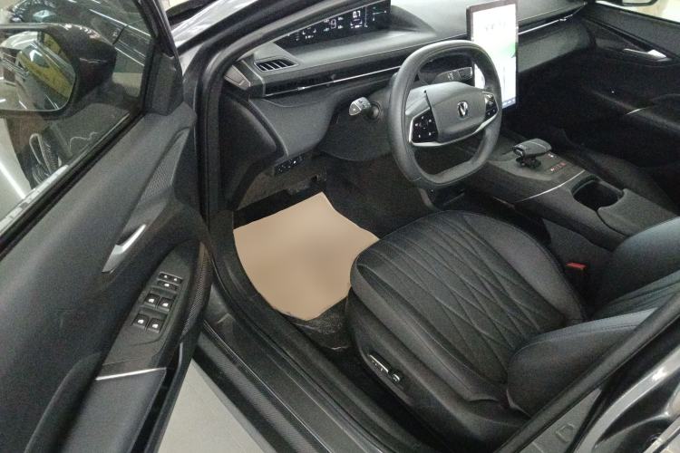 Used CHANGAN Eado DD 2023 Blue Whale NE 1.5T GDI DCT Navigation Model Driver Seat