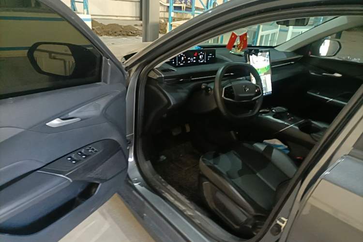 Used CHANGAN Eado DD 2023 Blue Whale NE 1.5T GDI DCT Luxury Edition Driver Seat
