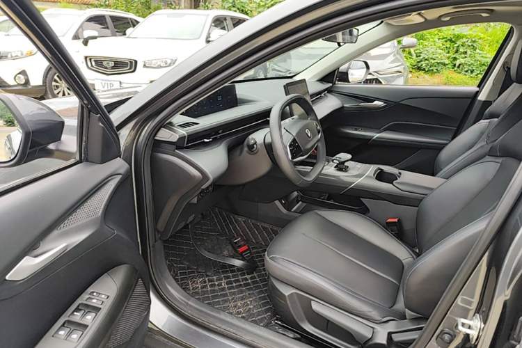 Used CHANGAN Eado DD 2023 Blue Whale NE 1.5T GDI DCT Luxury Edition Driver Seat