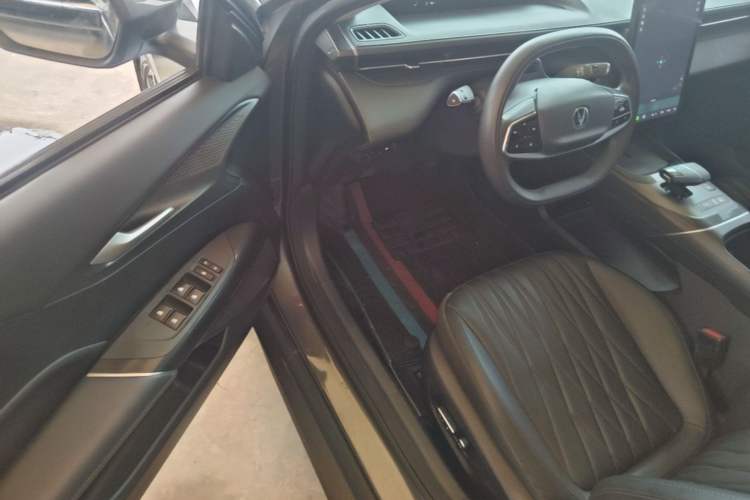 Used CHANGAN Eado DD 2023 Blue Whale NE 1.5T GDI DCT Navigation Model Driver Seat