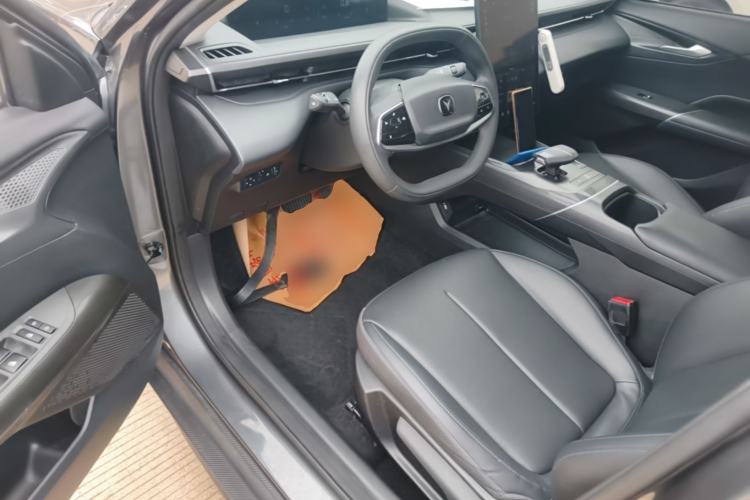 Used CHANGAN Eado DD 2023 Blue Whale NE 1.5T GDI DCT Prestige Model Driver Seat