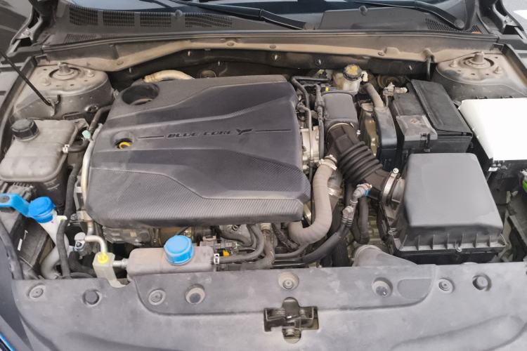 Used CHANGAN Eado DD 2023 Blue Whale NE 1.5T GDI DCT Navigation Model Engine Bay