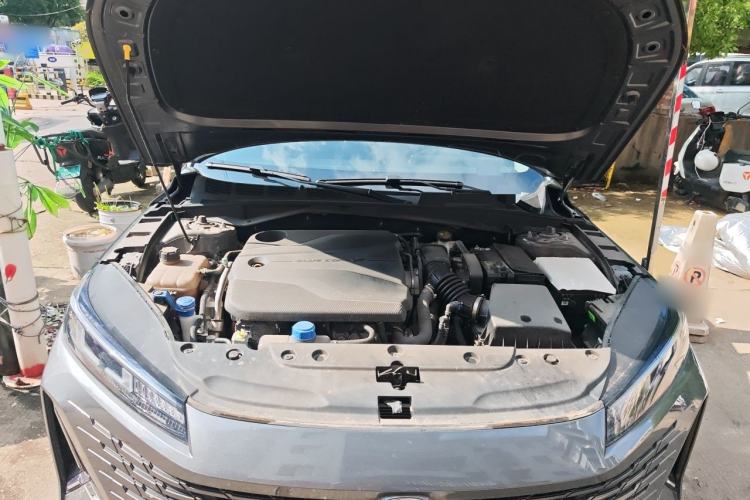 Used CHANGAN Eado DD 2023 Blue Whale NE 1.5T GDI DCT Navigation Model Engine Bay