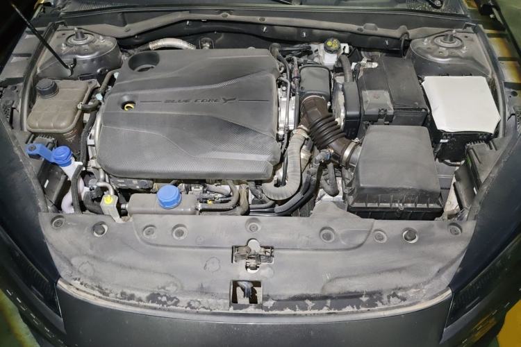 Used CHANGAN Eado DD 2023 Blue Whale NE 1.5T GDI DCT Navigation Model Engine Bay