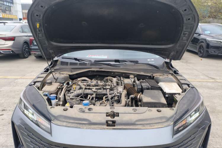 Used CHANGAN Eado DD 2023 Blue Whale NE 1.5T GDI DCT Enjoy Edition Engine Bay