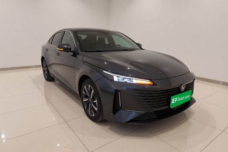 Used CHANGAN Eado DD 2023 Blue Whale NE 1.5T GDI DCT Navigation Model Exterior 1