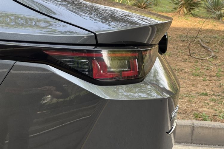 Used CHANGAN Eado DD 2023 Blue Whale NE 1.5T GDI DCT Navigation Model Exterior 1