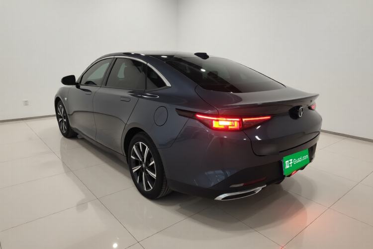 Used CHANGAN Eado DD 2023 Blue Whale NE 1.5T GDI DCT Navigation Model Exterior 2