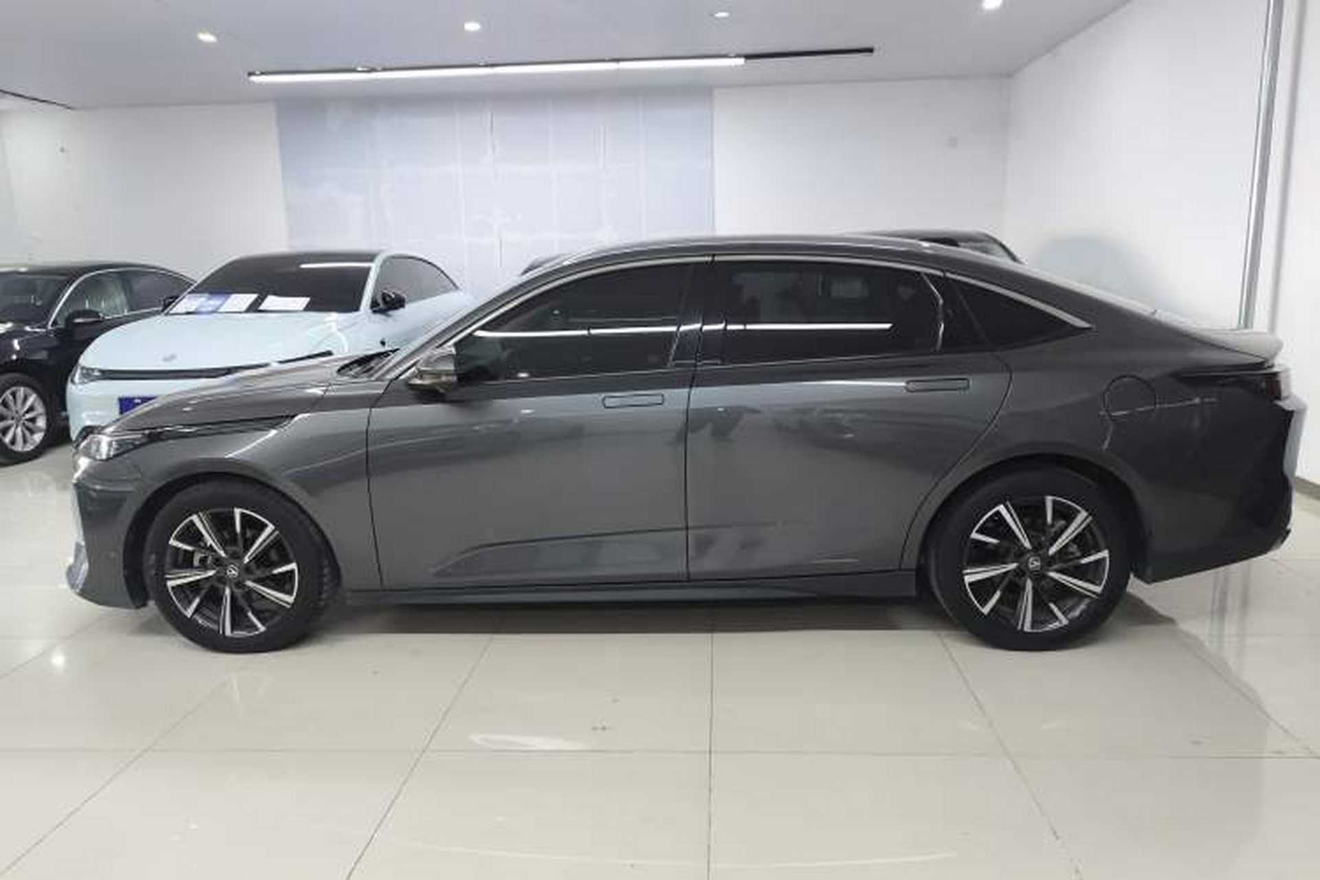 Used CHANGAN Eado DD 2023 Blue Whale NE 1.5T GDI DCT Navigation Model Exterior 3