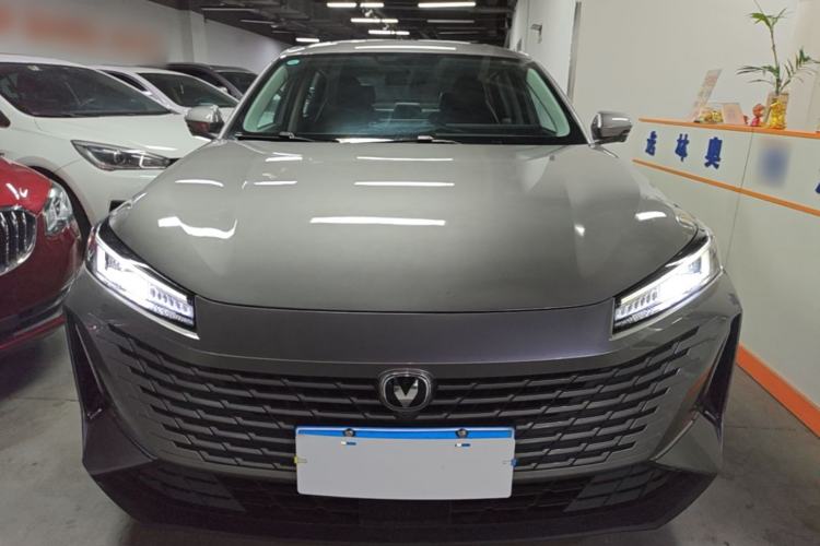 Used CHANGAN Eado DD 2023 Blue Whale NE 1.5T GDI DCT Navigation Model Front