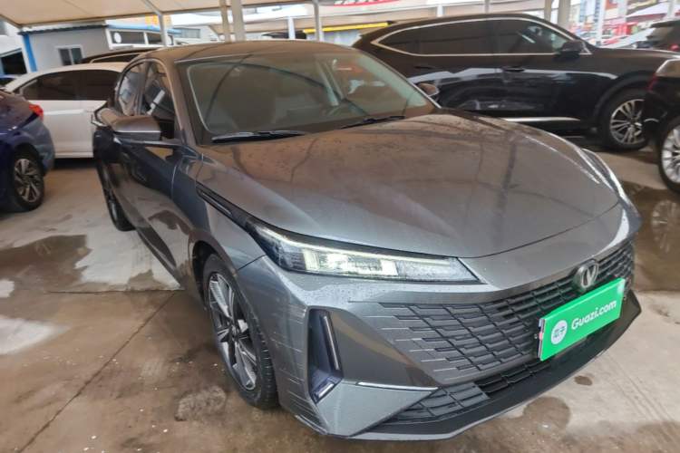 Used CHANGAN Eado DD 2023 Blue Whale NE 1.5T GDI DCT Navigation Model Front Right 45 Deg