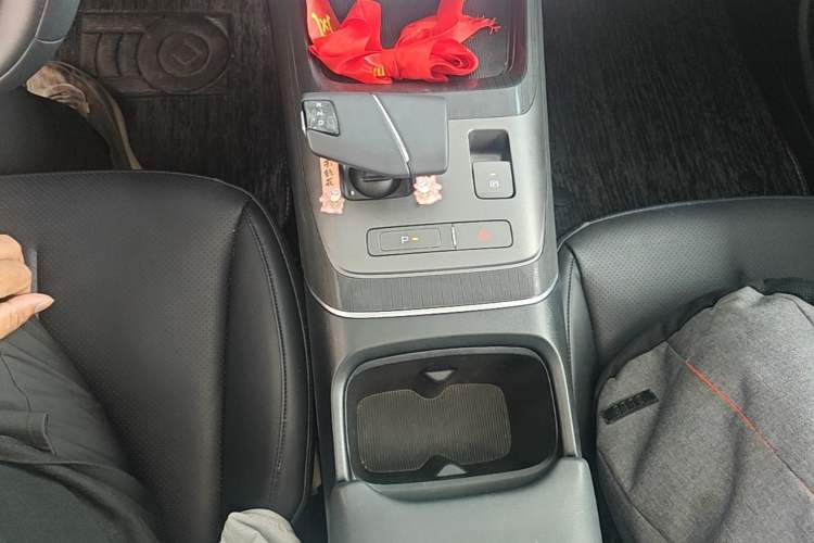 Used CHANGAN Eado DD 2023 Blue Whale NE 1.5T GDI DCT Luxury Edition Gear Lever