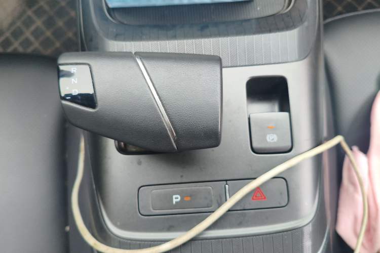 Used CHANGAN Eado DD 2023 Blue Whale NE 1.5T GDI DCT Luxury Edition Gear Lever