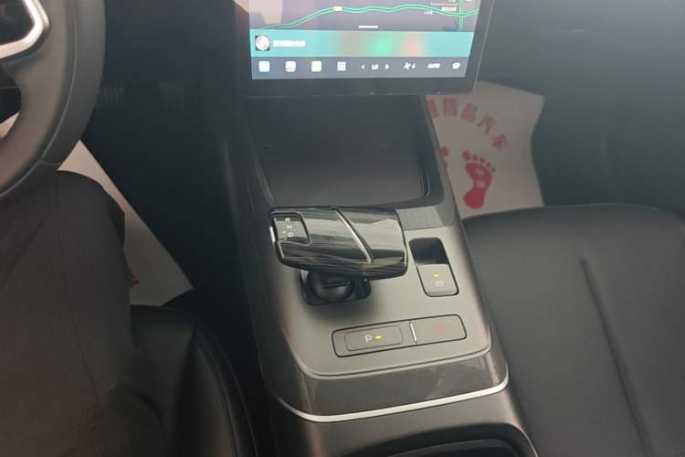 Used CHANGAN Eado DD 2023 Blue Whale NE 1.5T GDI DCT Luxury Edition Gear Lever