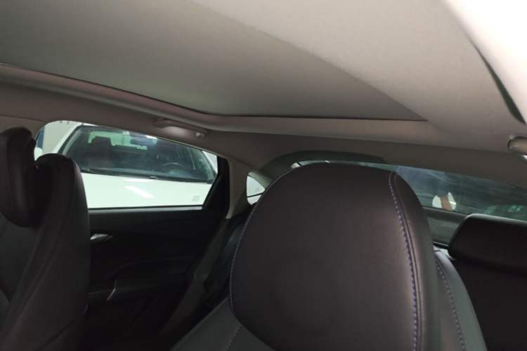 Used CHANGAN Eado DD 2023 Blue Whale NE 1.5T GDI DCT Navigation Model Headliner