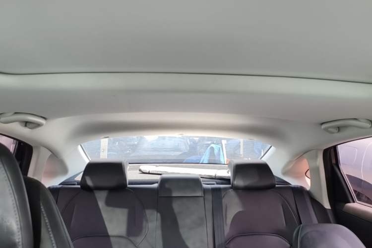 Used CHANGAN Eado DD 2023 Blue Whale NE 1.5T GDI DCT Luxury Edition Headliner